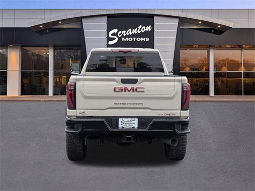 2026 GMC Sierra 2500 AT4
