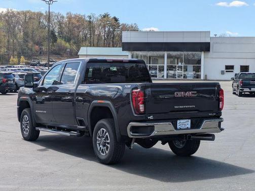 Titanium Rush Metallic 2026 GMC Sierra 2500 SLE