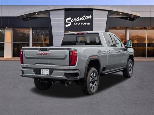 2025 GMC Sierra 2500 Denali