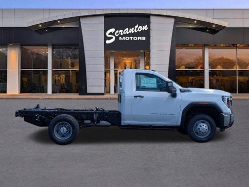 Summit White 2026 GMC Sierra 3500 Base