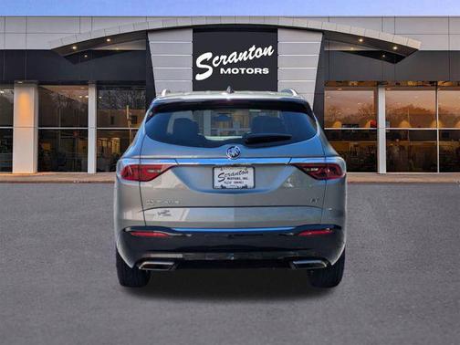 2023 Buick Enclave Essence AWD