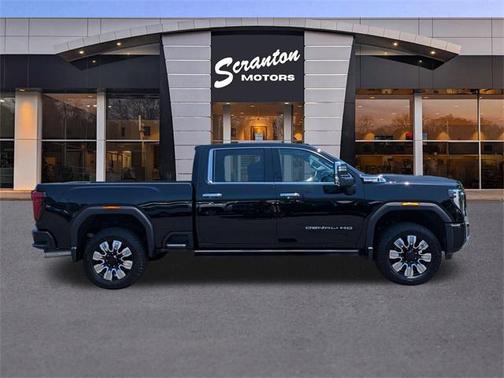 2025 GMC Sierra 2500 Denali