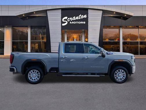 2024 GMC Sierra 2500 SLT