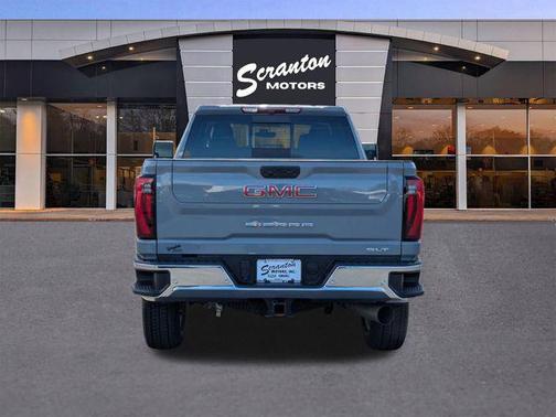 2024 GMC Sierra 2500 SLT
