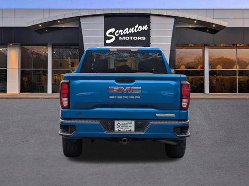 Dynamic Blue Metallic 2024 GMC Sierra 1500 Elevation