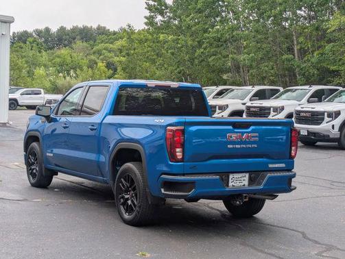Dynamic Blue Metallic 2024 GMC Sierra 1500 Elevation