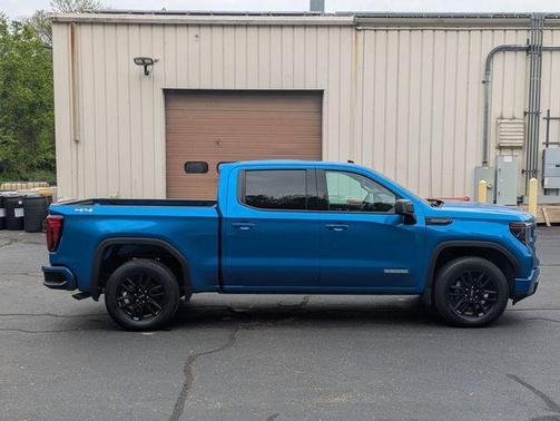 Dynamic Blue Metallic 2024 GMC Sierra 1500 Elevation