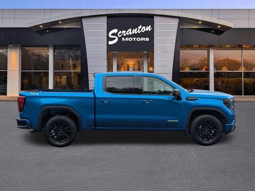Dynamic Blue Metallic 2024 GMC Sierra 1500 Elevation