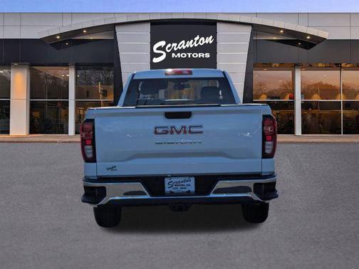 2025 GMC Sierra 1500 Pro