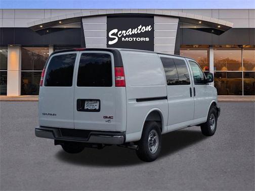 2025 GMC Savana 2500 Work Van