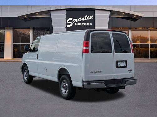 2025 GMC Savana 2500 Work Van