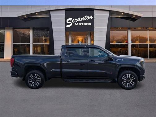 2022 GMC Sierra 1500 AT4