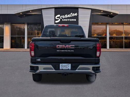 2025 GMC Sierra 1500 Pro