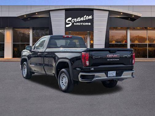 2025 GMC Sierra 1500 Pro