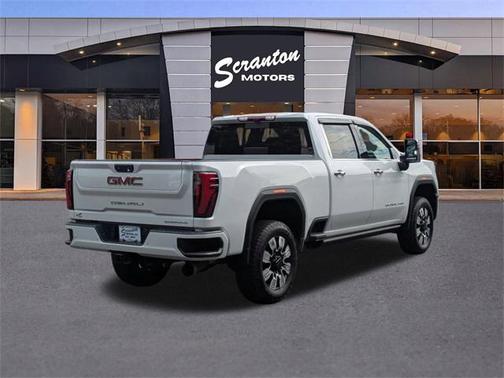 2024 GMC Sierra 2500 Denali