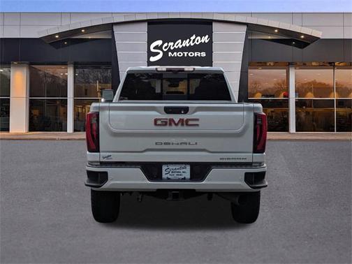 2024 GMC Sierra 2500 Denali