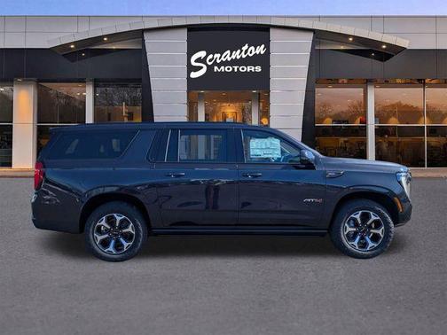 2025 GMC Yukon XL 4WD AT4 Ultimate