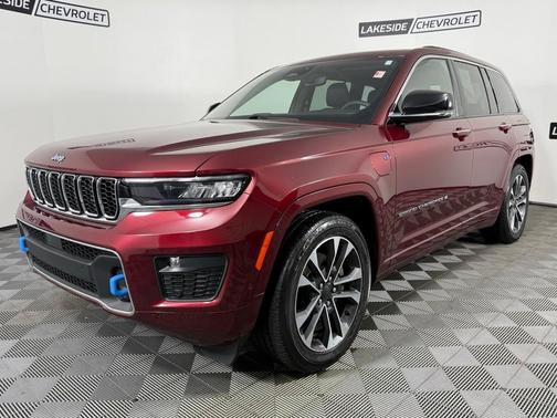 2022 Jeep Grand Cherokee 4xe Overland