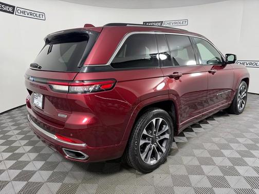 2022 Jeep Grand Cherokee 4xe Overland