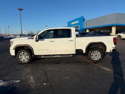 2020 GMC Sierra 2500 Denali