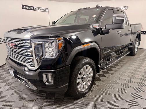 Onyx Black 2022 GMC Sierra 2500 Denali