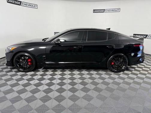 2022 Kia Stinger GT2