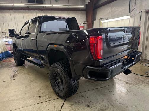 Onyx Black 2021 GMC Sierra 2500 Denali
