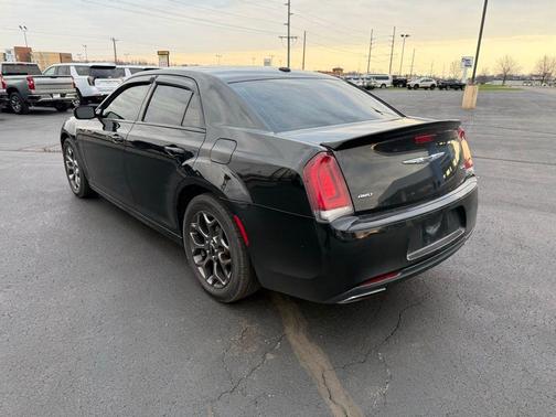 Gloss Black 2017 Chrysler 300 S