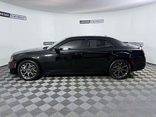 2017 Chrysler 300 S