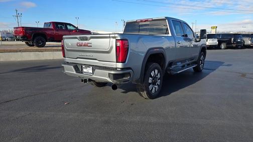 2024 GMC Sierra 2500 Denali