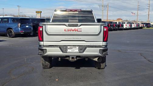 2024 GMC Sierra 2500 Denali