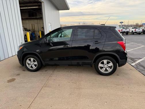2021 Chevrolet Trax LS