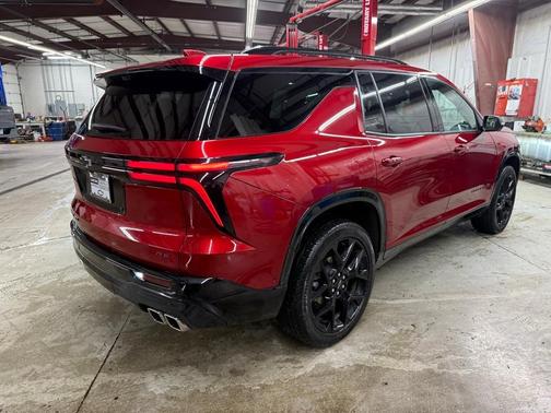 2024 Chevrolet Traverse RS