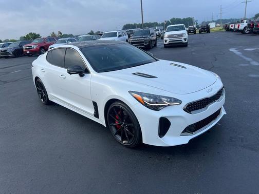 2022 Kia Stinger GT2