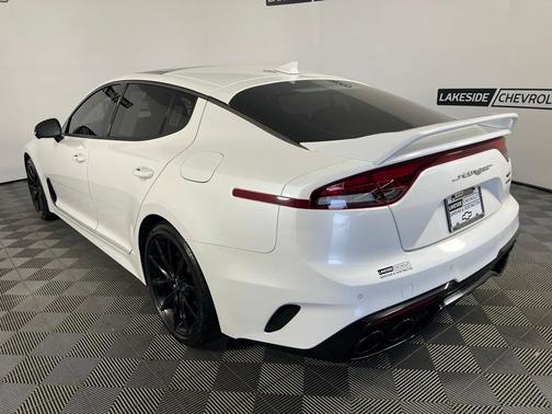 2022 Kia Stinger GT2