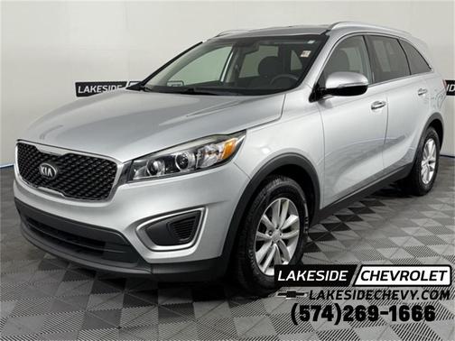 2018 Kia Sorento LX