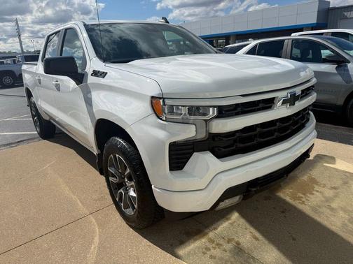 Summit White 2024 Chevrolet Silverado 1500 RST