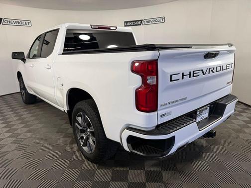 Summit White 2024 Chevrolet Silverado 1500 RST