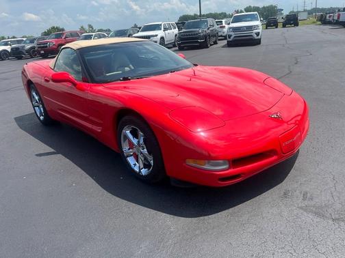 2004 Chevrolet Corvette Base