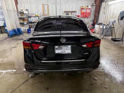 2020 Nissan Altima 2.5 SR