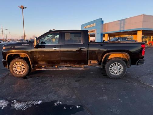 2023 Chevrolet Silverado 2500 High Country