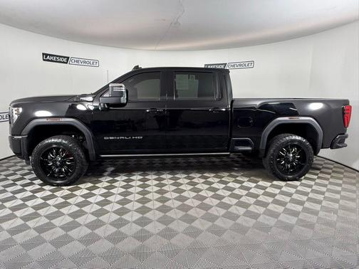2024 GMC Sierra 2500 Denali Ultimate