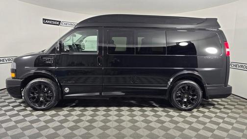 2026 Chevrolet Express 2500 Work Van