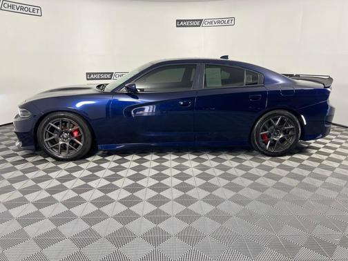 2017 Dodge Charger R/T 392