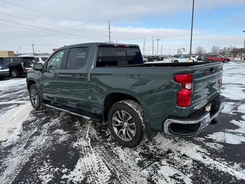 2025 Chevrolet Silverado 1500 LT