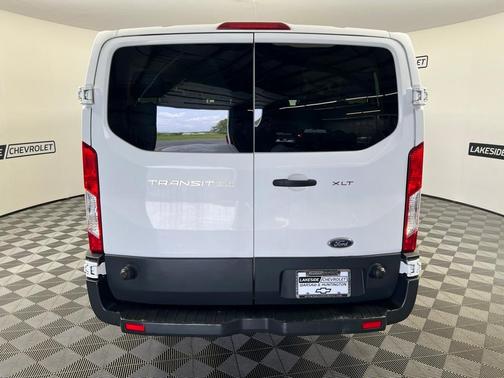 2015 Ford Transit-350 XLT