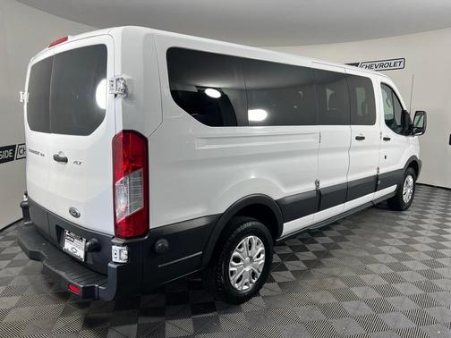 2015 Ford Transit-350 XLT