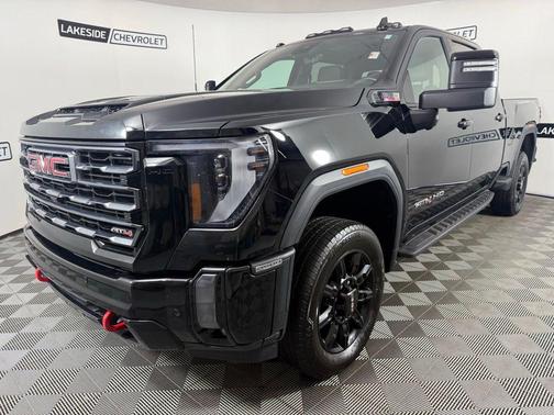 Onyx Black 2024 GMC Sierra 2500 AT4