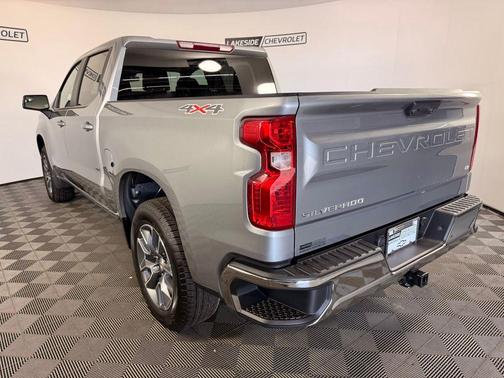 Sterling Gray Metallic 2026 Chevrolet Silverado 1500 LT