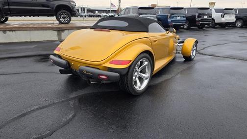 2002 Chrysler Prowler 